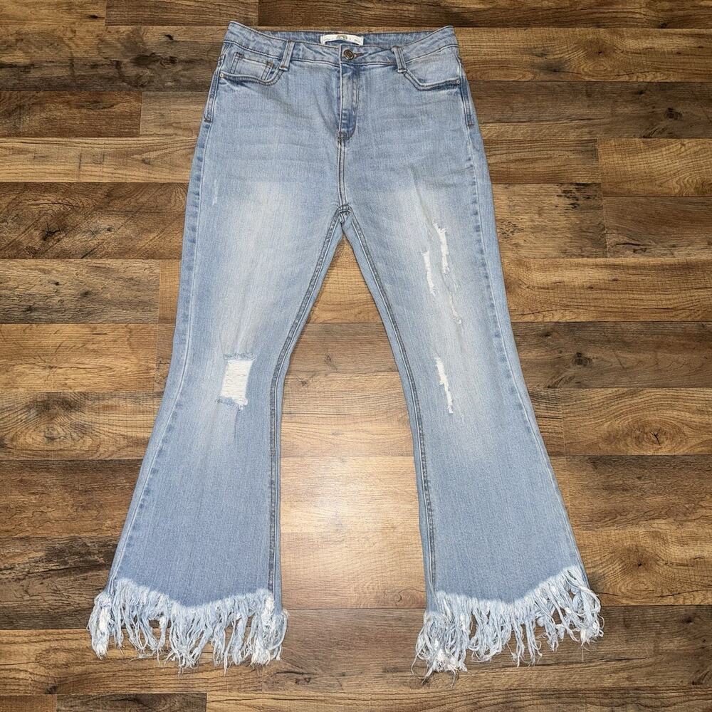 Papaya Denim Jeans‎ High Rise Distressed Flare Raw Hem Size 11 Style PH8350HFL